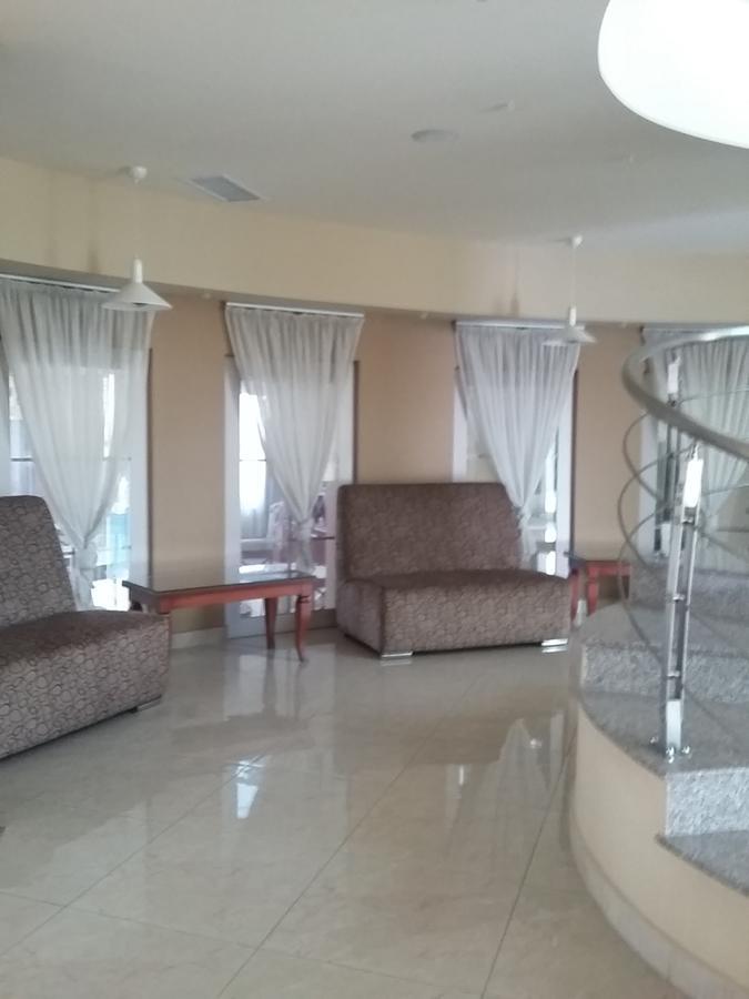 Blue Sky Hotel Голем Екстериор снимка